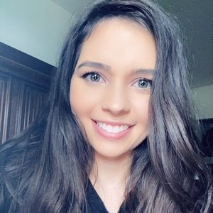 Meet your Posher, Emily